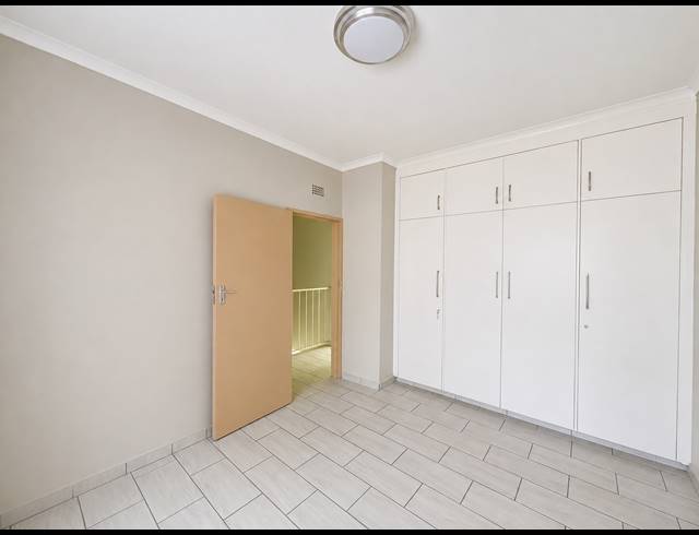 2 BEDROOM TOWNHOUSE FOR SALE IN DAYANGLEN